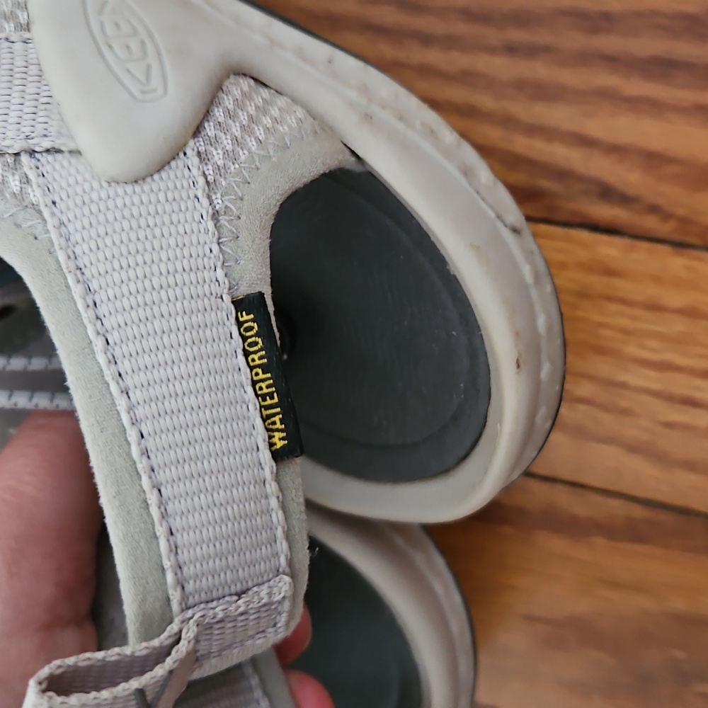 Keen Waterproof Sandals Womens 10.5 Gray/blue Hiking Beach Comfort - Picture 6 of 8